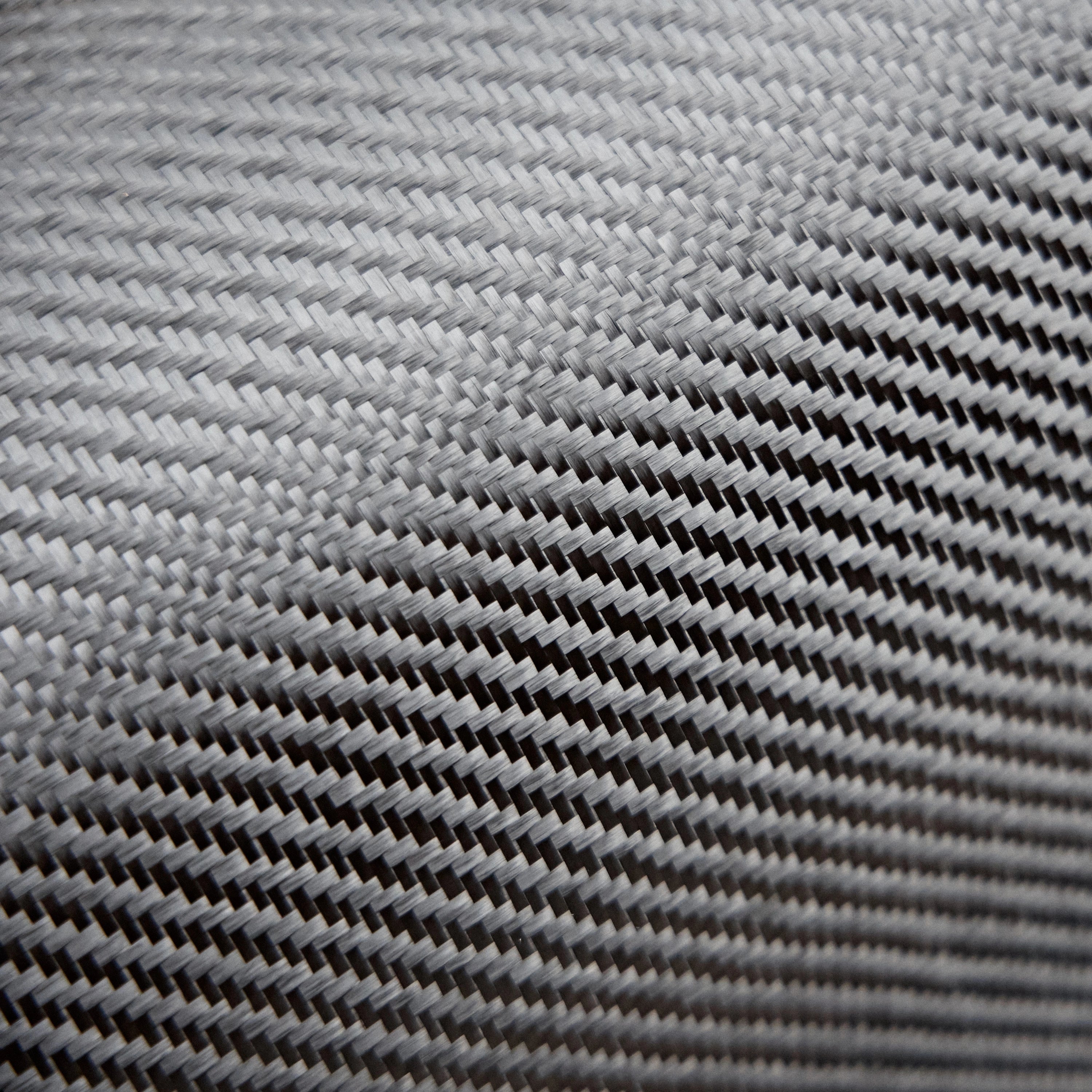 Carbon Fibre Cloth for Surfboards | Twill Weave 200gsm / 6oz | 33.46" / 85cm Wide