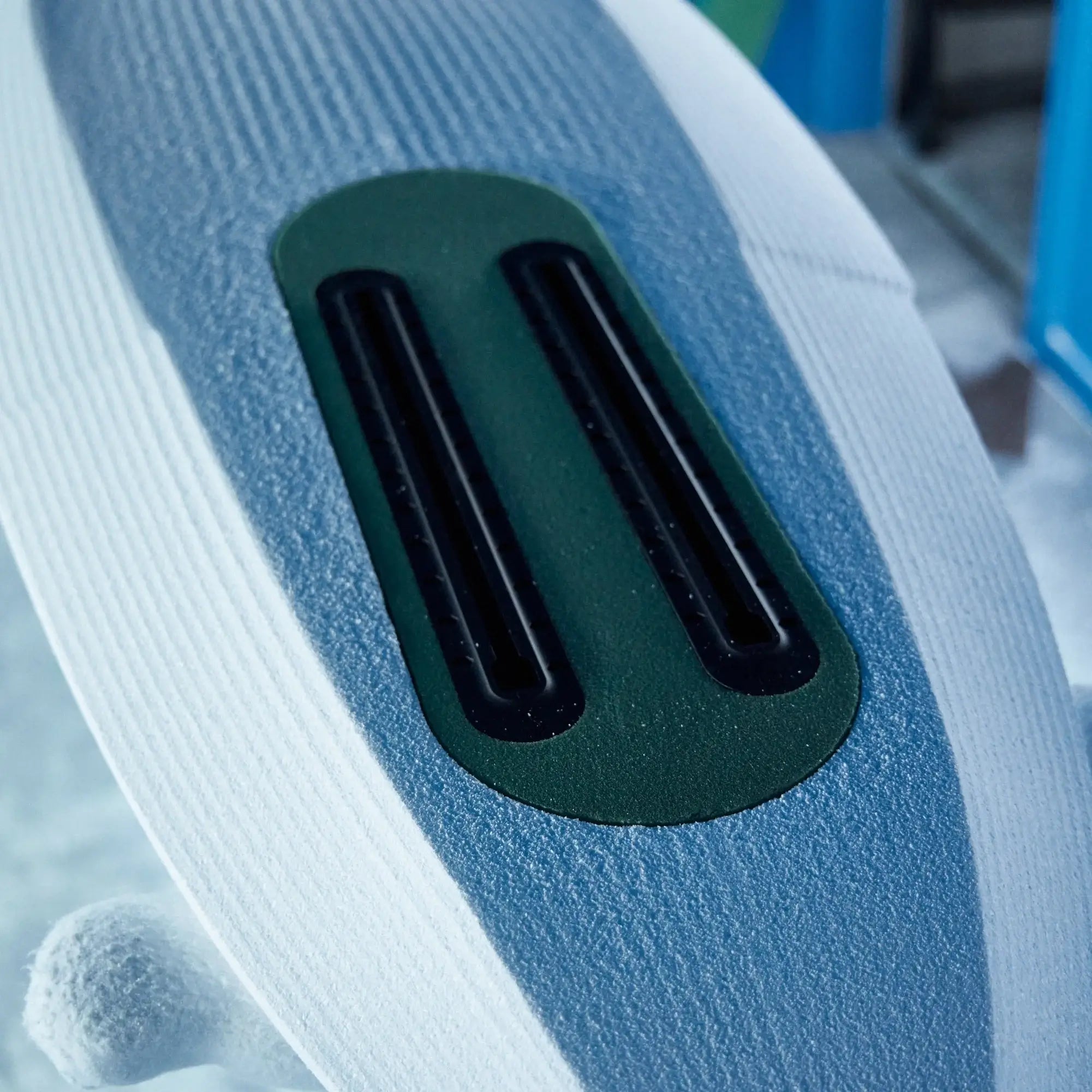 Foilboard Track 15.75"/ 400MM + High density foam insert