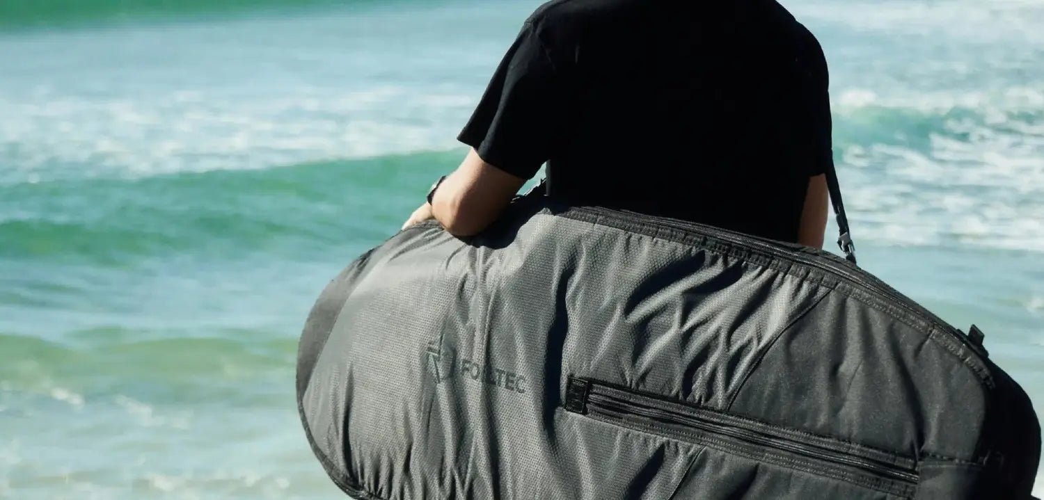 Lifestyle picture of a Foil Tec foilboard bag